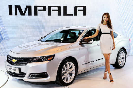 한국GM은 11일 서울 장충동 신라호텔에서 플래그십 세단 쉐보레 임팔라의 신차발표회를 열고, 본격적인 판매를 시작했다.  한국GM 제공